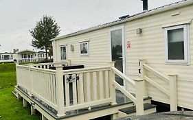 Beautiful 8 Birth Holiday Home - Tattershall Lakes